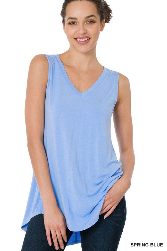 LUXE RAYON SLEEVELESS V-NECK HI-LOW HEM TOP