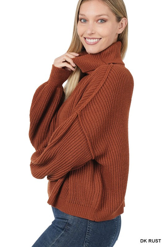 OVERSIZED TURTLENECK SWEATER